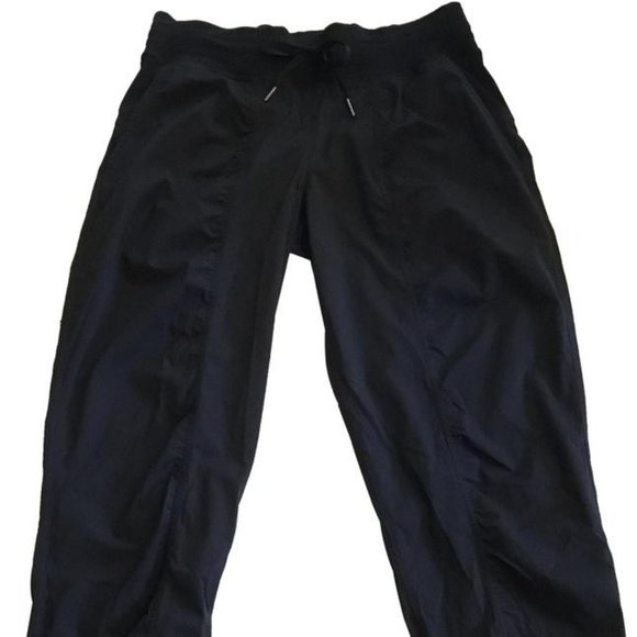 Lululemon  Black Dance Studio Jogger Activewear Bottoms  Size: US 2 (Small) - Picture 1 of 2
